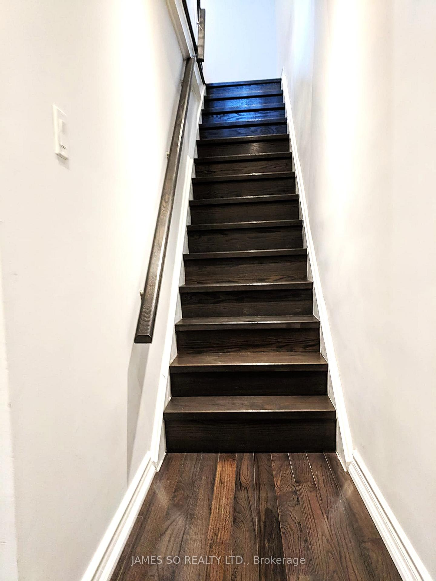 Photo 12 of Unit Main & 2nd Fl, 292 Mortimer Avenue, Toronto, Danforth Village-East York — HOMEH
