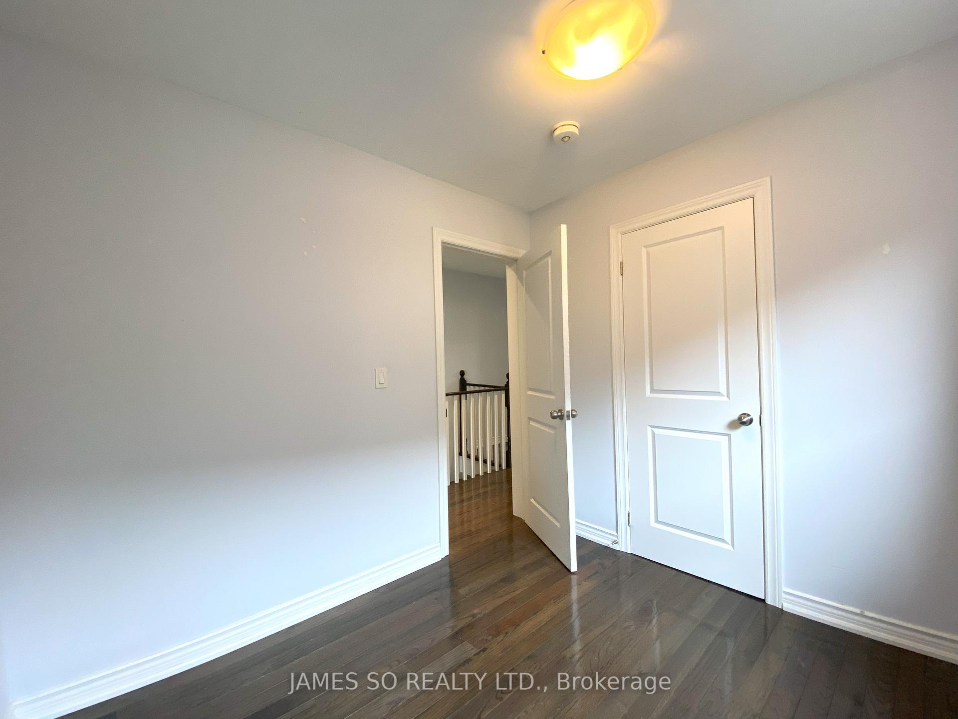 Photo 20 of Unit Main & 2nd Fl, 292 Mortimer Avenue, Toronto, Danforth Village-East York — HOMEH
