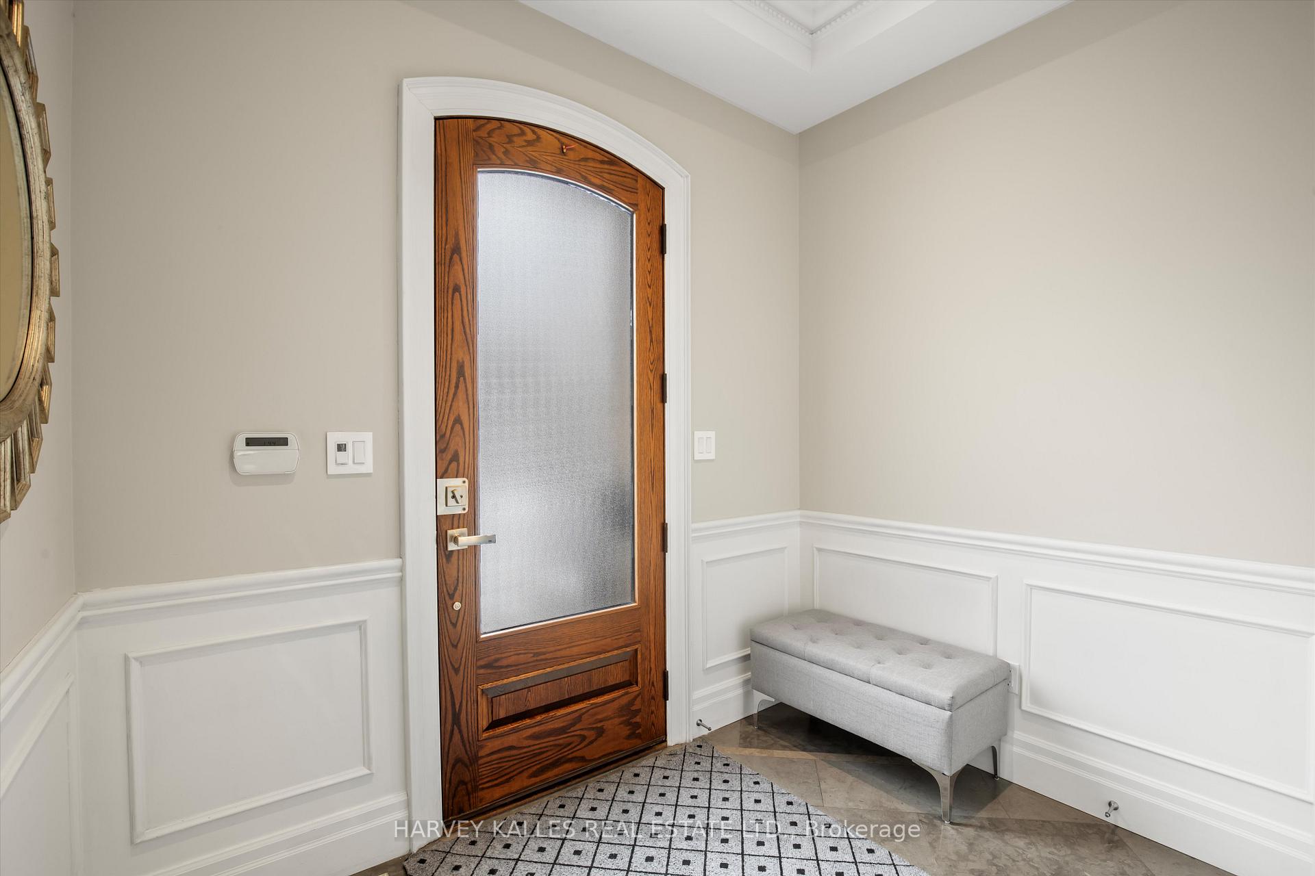 Photo 3 of 340A Glengarry Avenue, Toronto, Bedford Park-Nortown — HOMEH