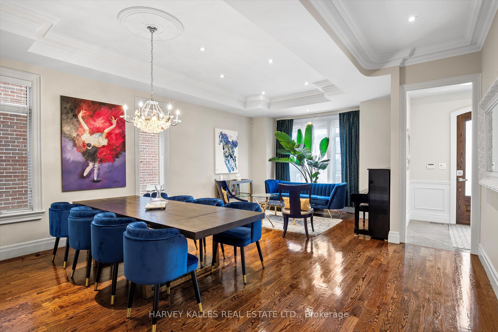 Photo 2 of 340A Glengarry Avenue, Toronto, Bedford Park-Nortown — HOMEH