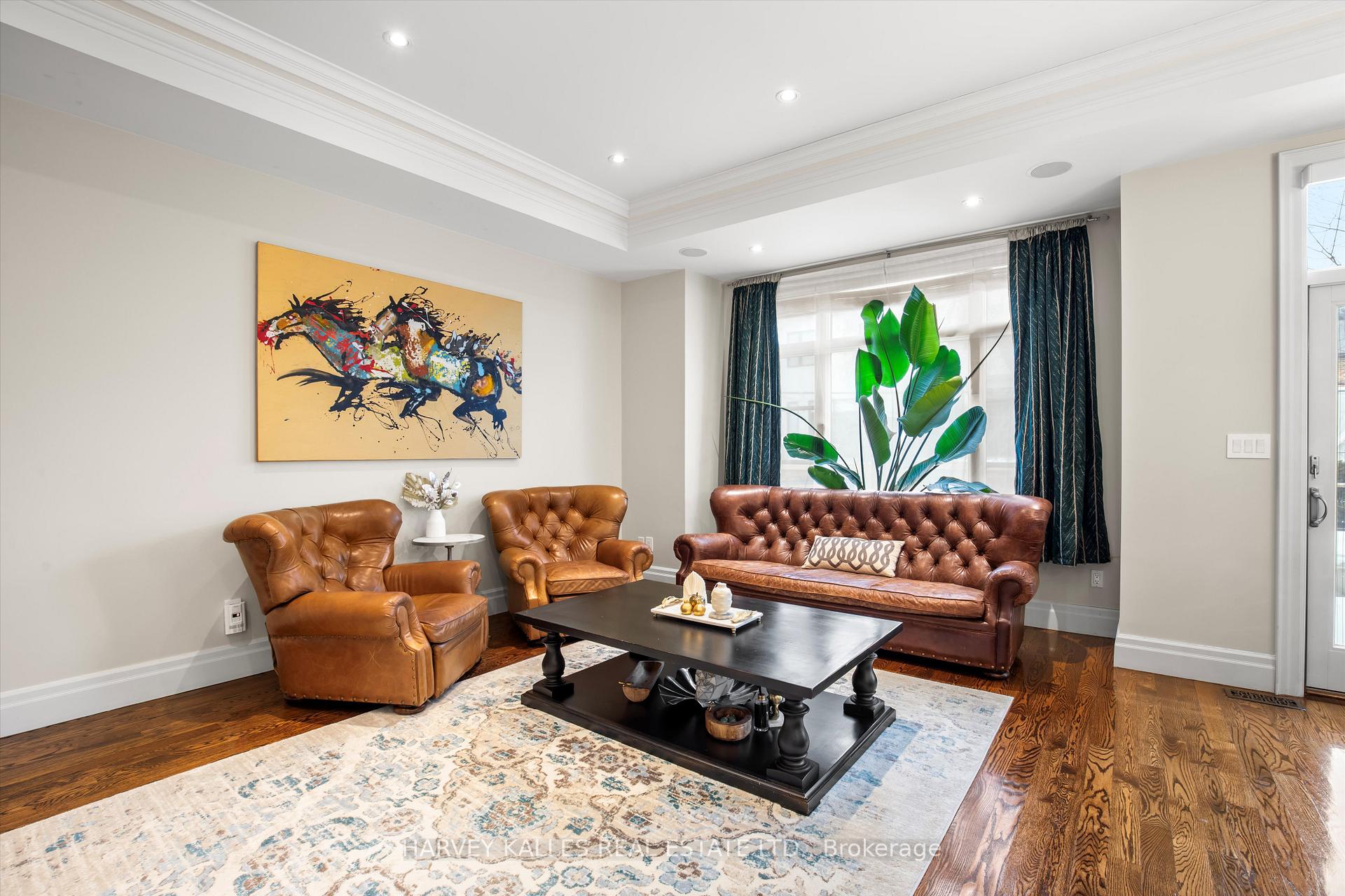 Photo 13 of 340A Glengarry Avenue, Toronto, Bedford Park-Nortown — HOMEH