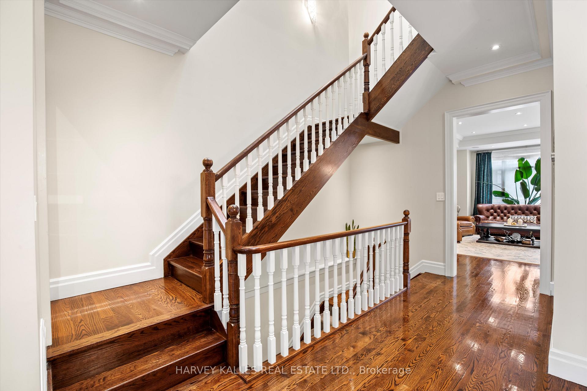 Photo 21 of 340A Glengarry Avenue, Toronto, Bedford Park-Nortown — HOMEH