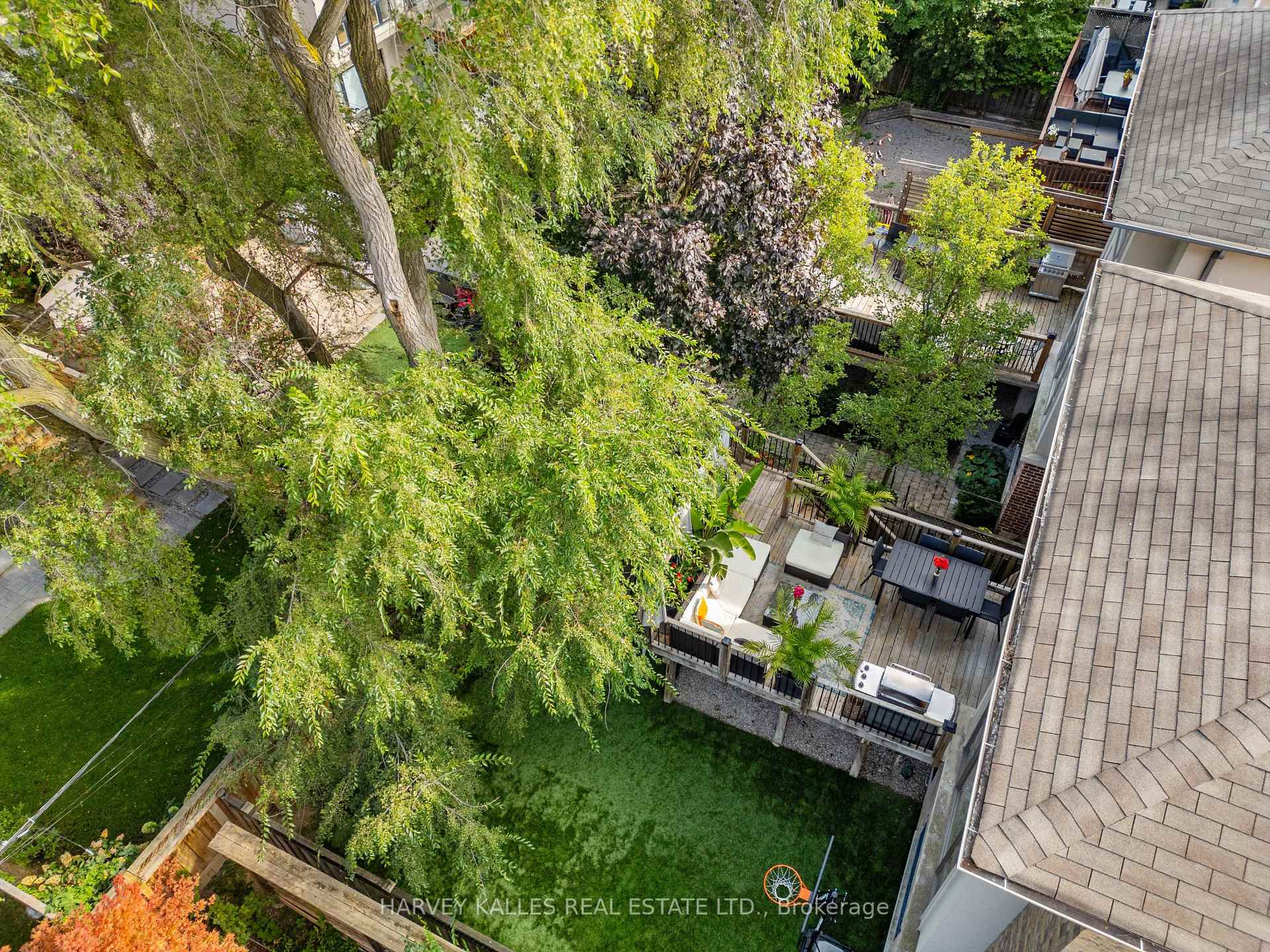 Photo 25 of 340A Glengarry Avenue, Toronto, Bedford Park-Nortown — HOMEH