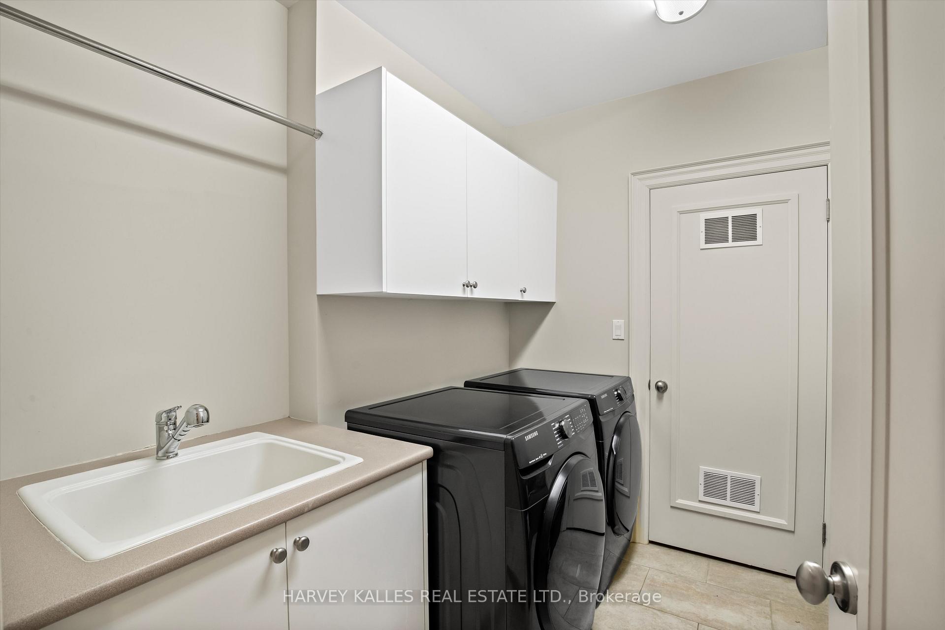 Photo 29 of 340A Glengarry Avenue, Toronto, Bedford Park-Nortown — HOMEH