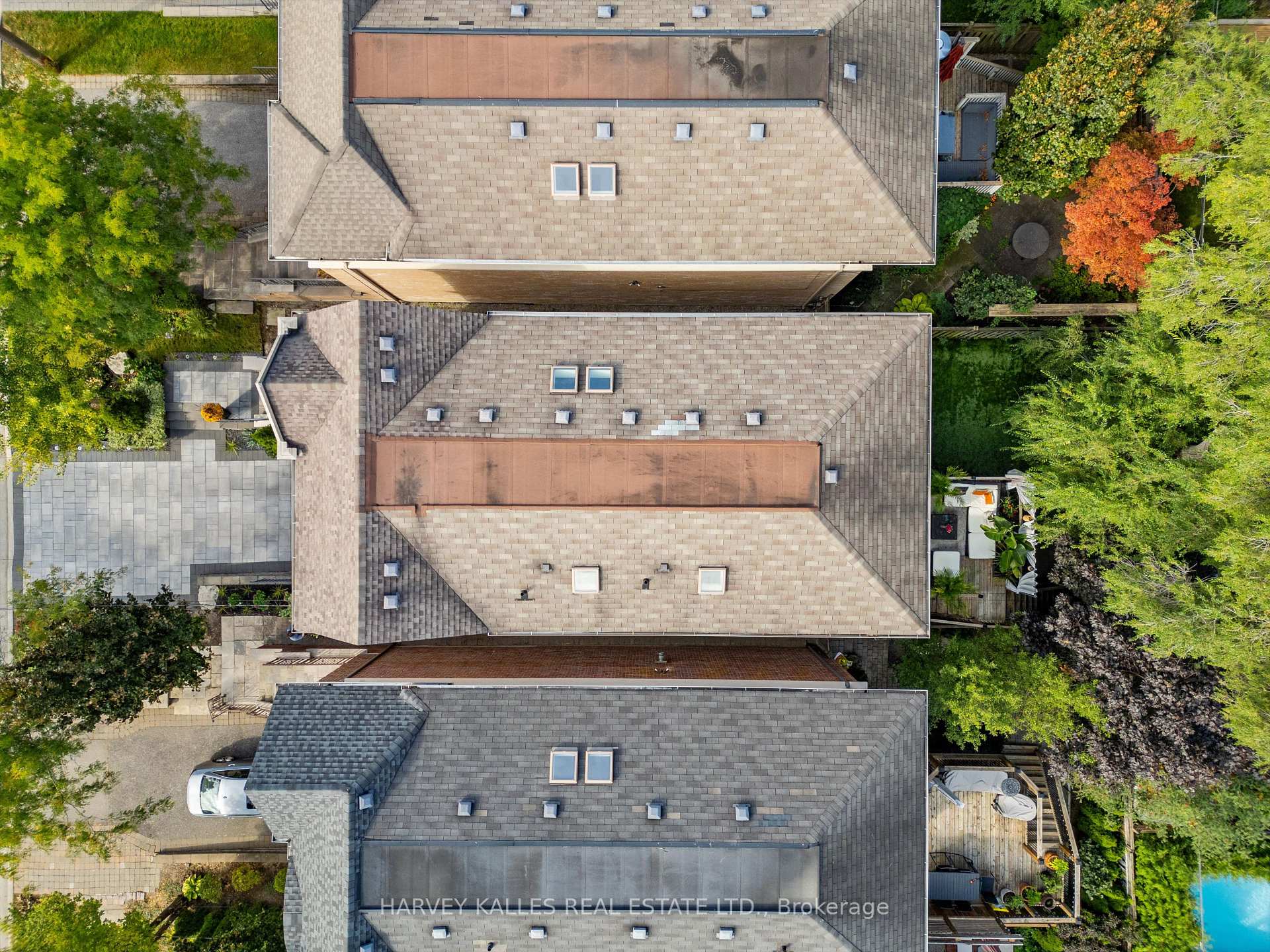 Photo 35 of 340A Glengarry Avenue, Toronto, Bedford Park-Nortown — HOMEH