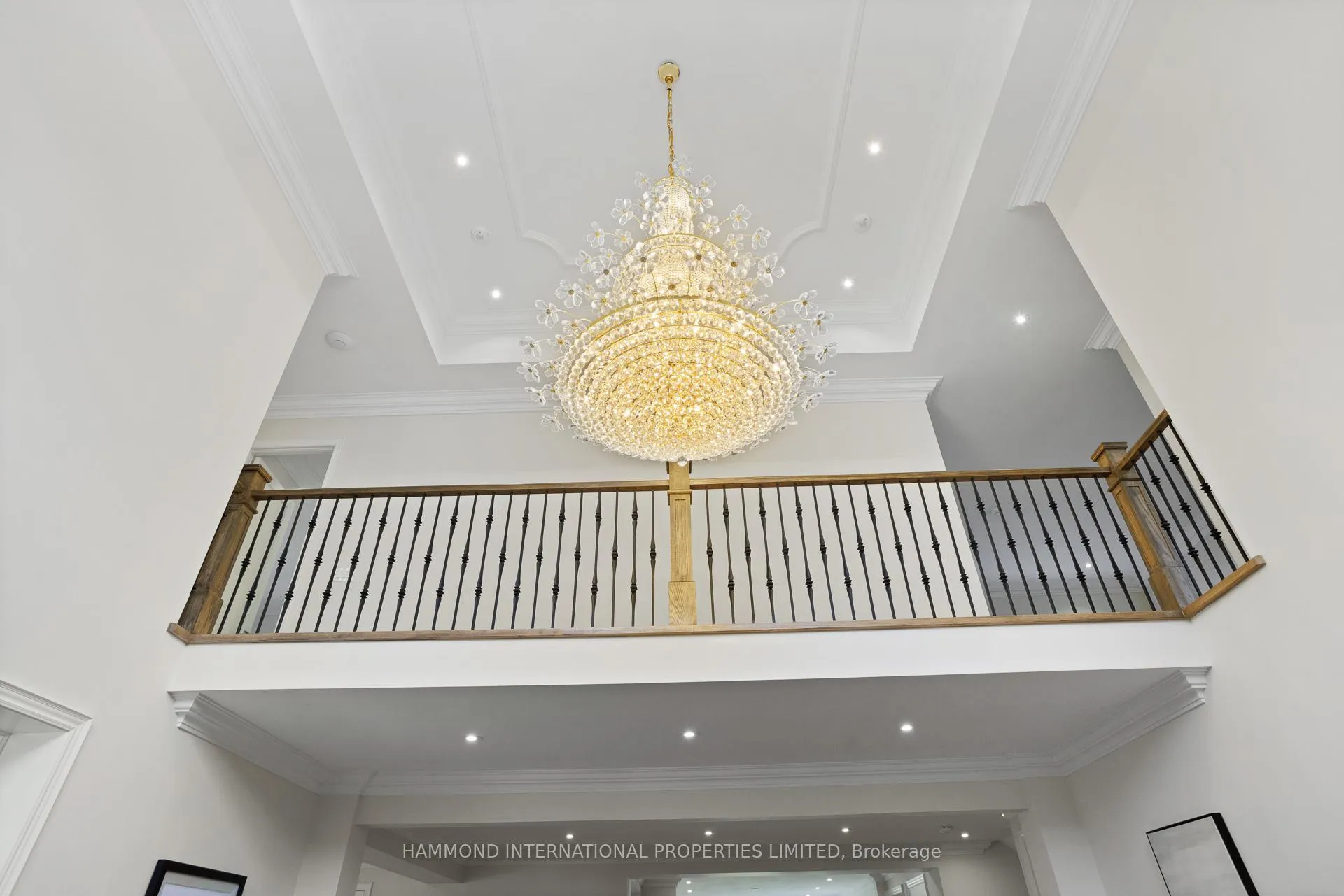 Photo 3 of 117 Elgin Street, Markham, Thornhill — HOMEH