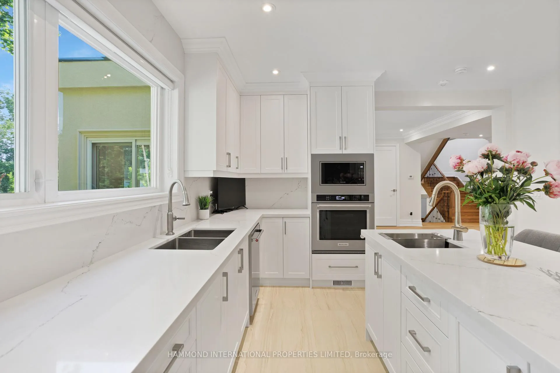 Photo 8 of 117 Elgin Street, Markham, Thornhill — HOMEH