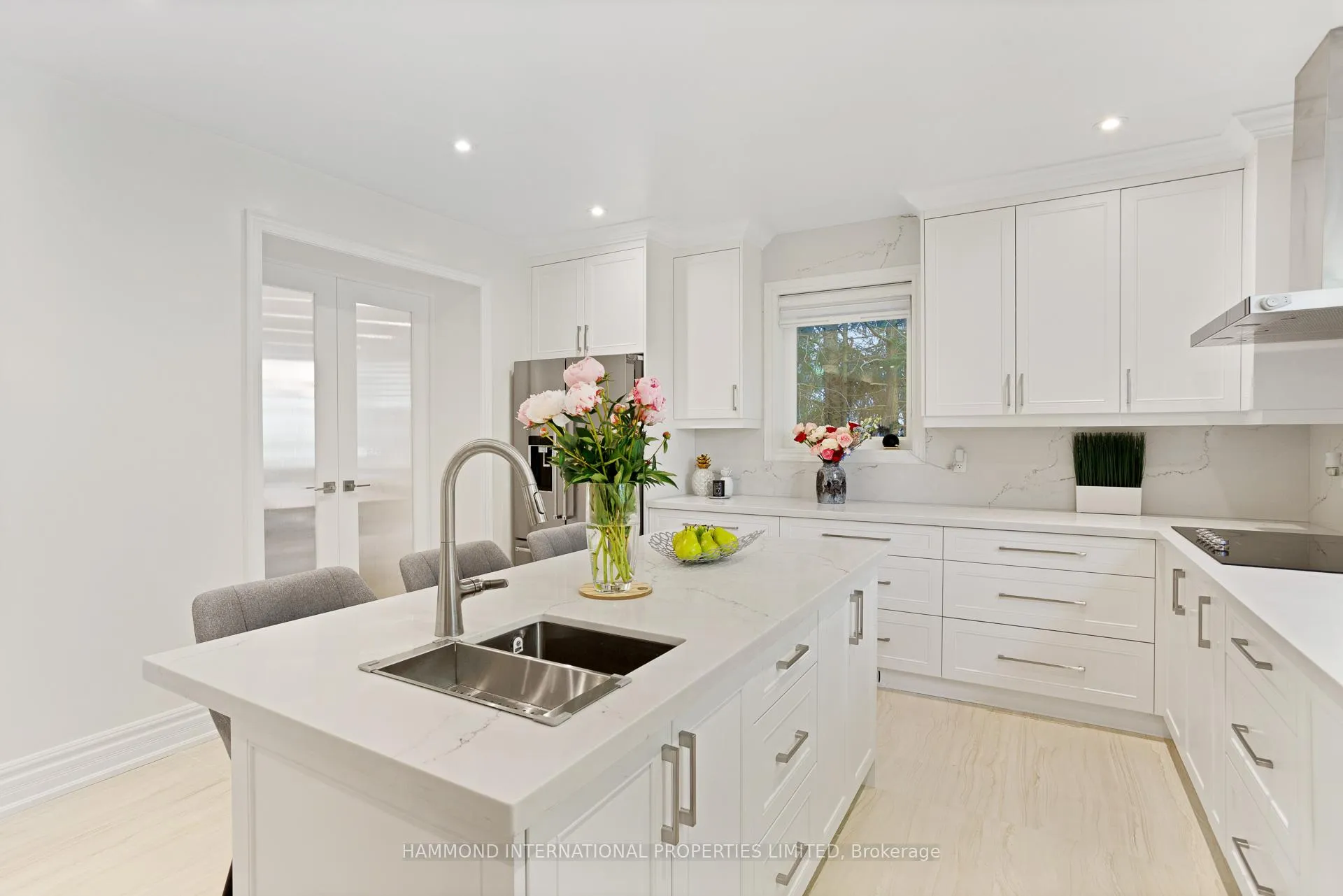 Photo 9 of 117 Elgin Street, Markham, Thornhill — HOMEH