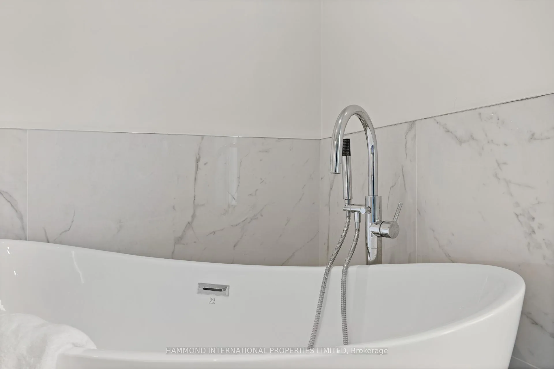 Photo 20 of 117 Elgin Street, Markham, Thornhill — HOMEH
