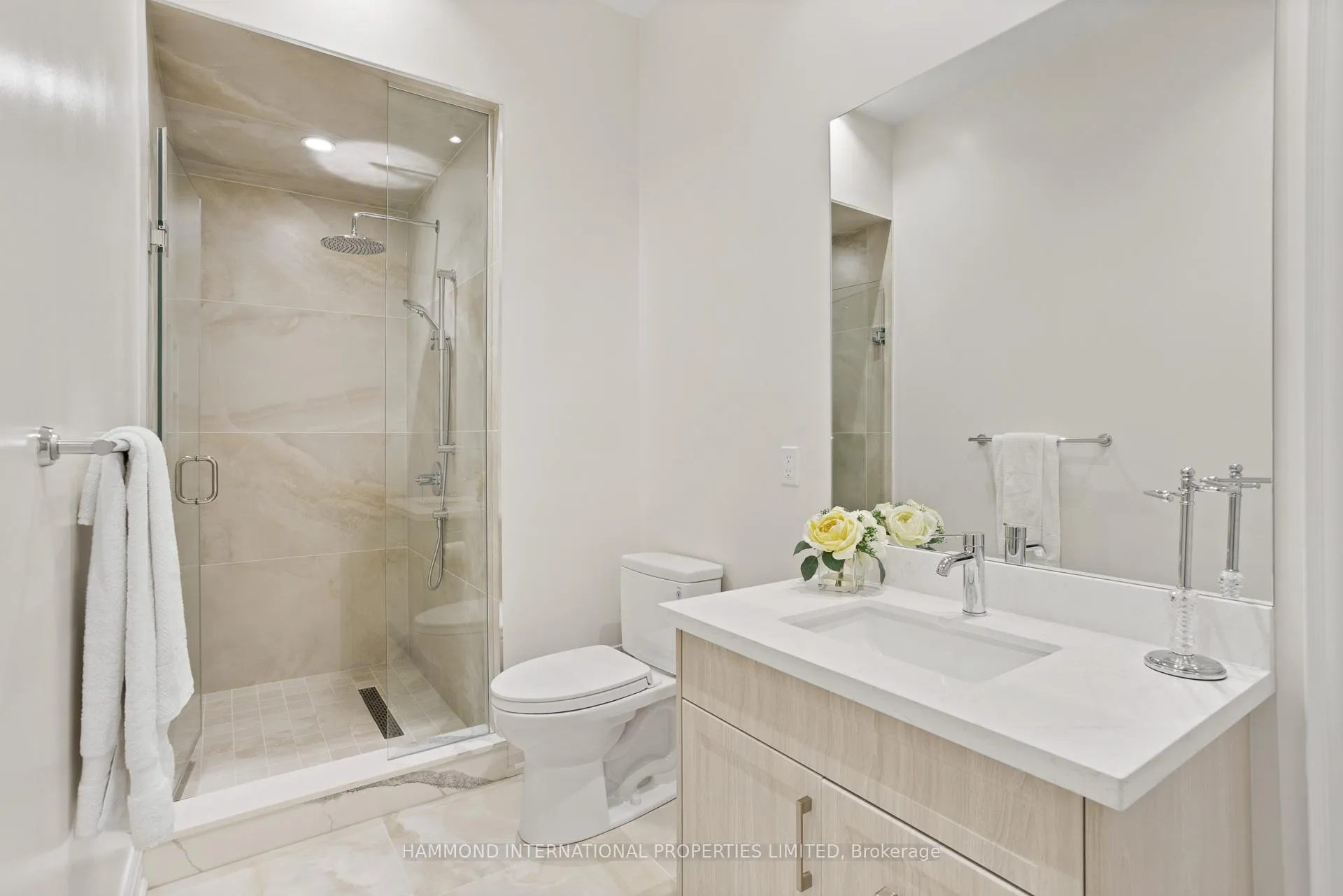 Photo 24 of 117 Elgin Street, Markham, Thornhill — HOMEH