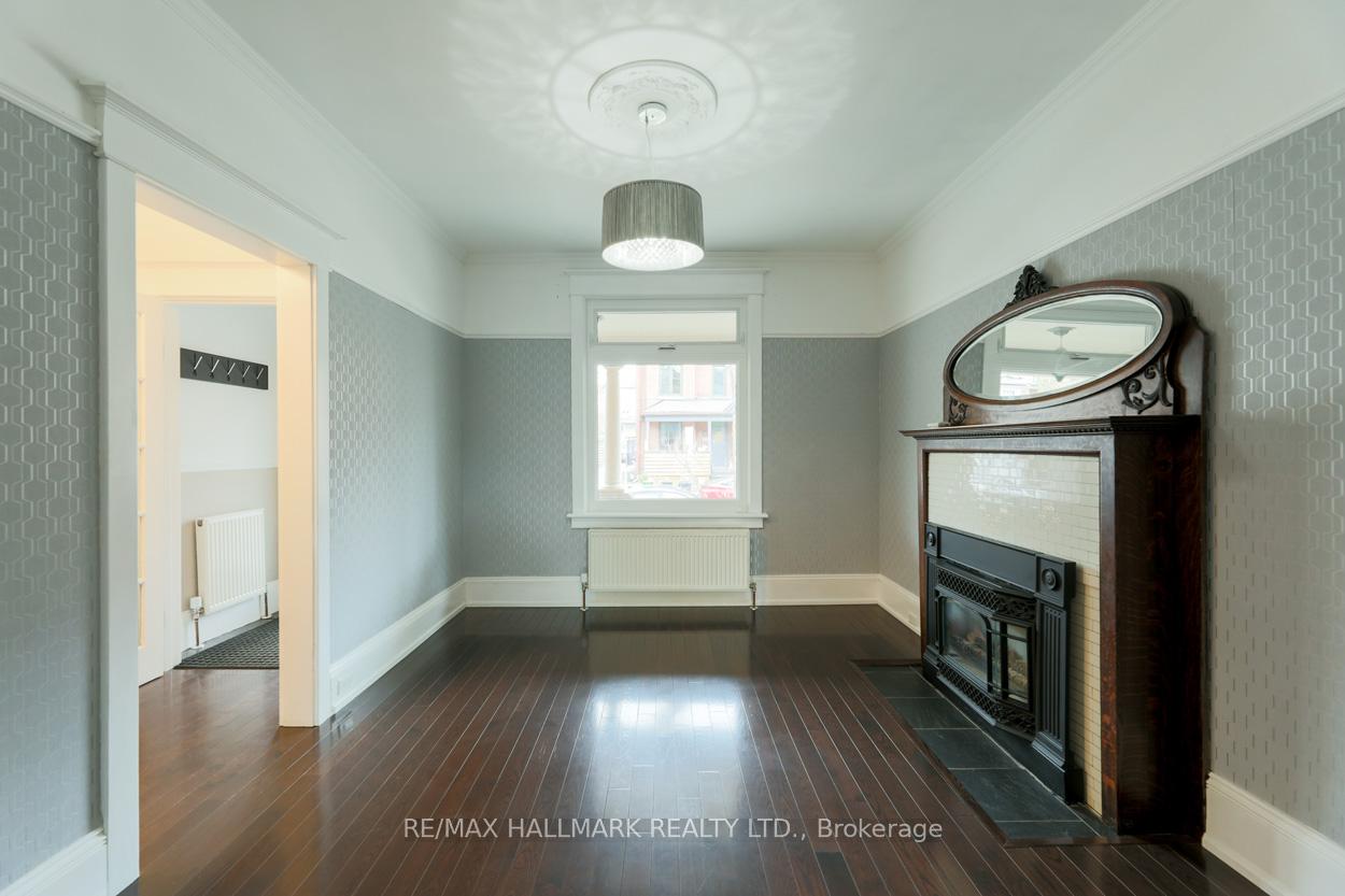 Photo 3 of 95 Victor Avenue, Toronto, North Riverdale — HOMEH
