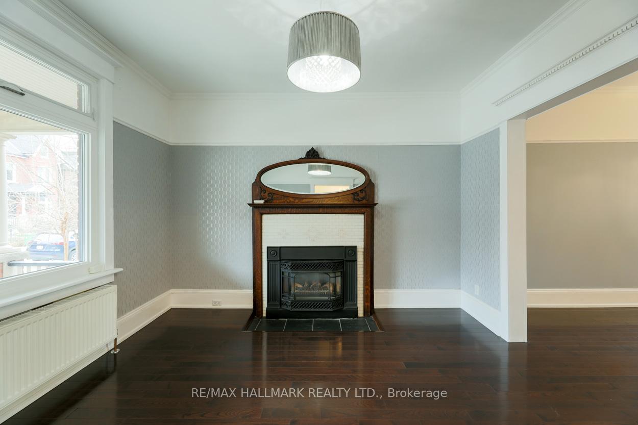 Photo 4 of 95 Victor Avenue, Toronto, North Riverdale — HOMEH