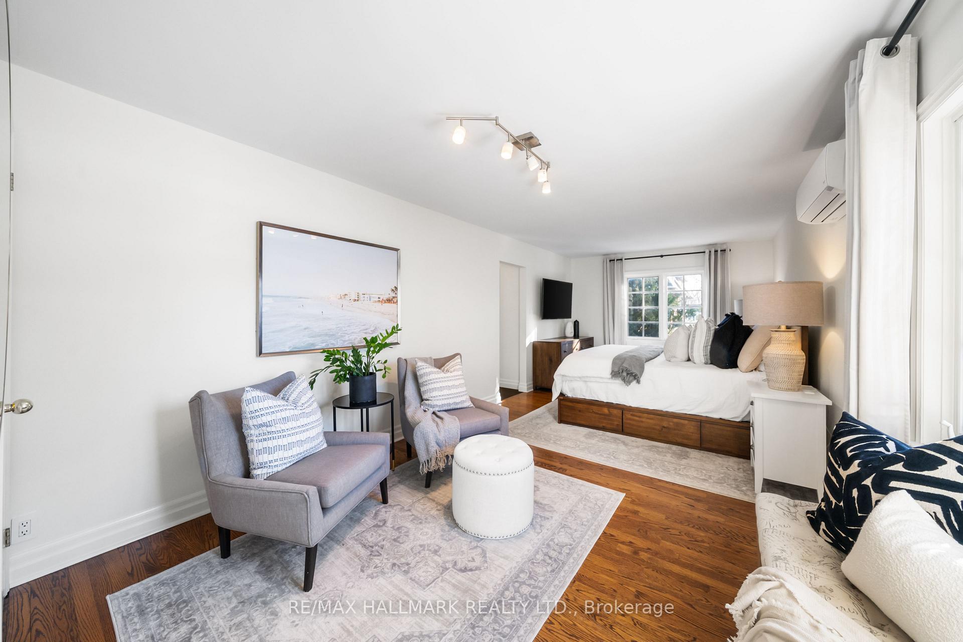 Photo 18 of 218 Yonge Boulevard, Toronto, Bedford Park-Nortown — HOMEH