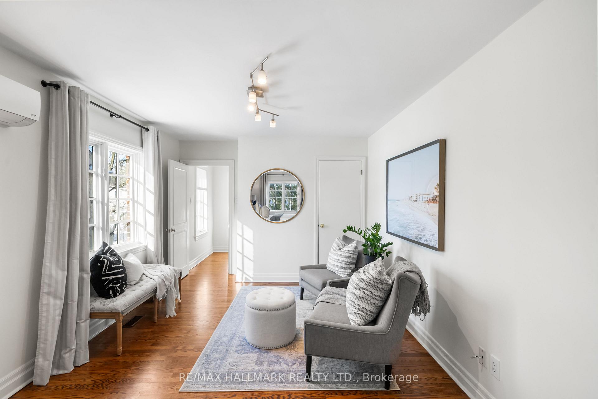 Photo 19 of 218 Yonge Boulevard, Toronto, Bedford Park-Nortown — HOMEH