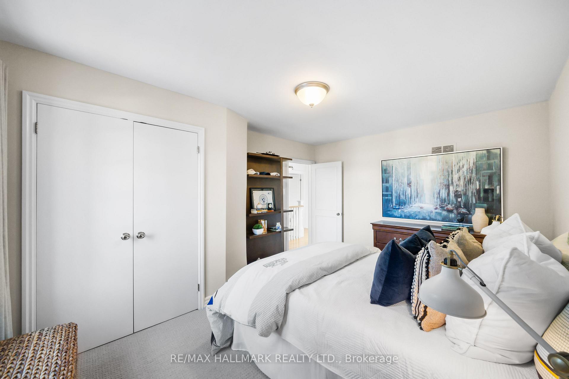 Photo 21 of 218 Yonge Boulevard, Toronto, Bedford Park-Nortown — HOMEH