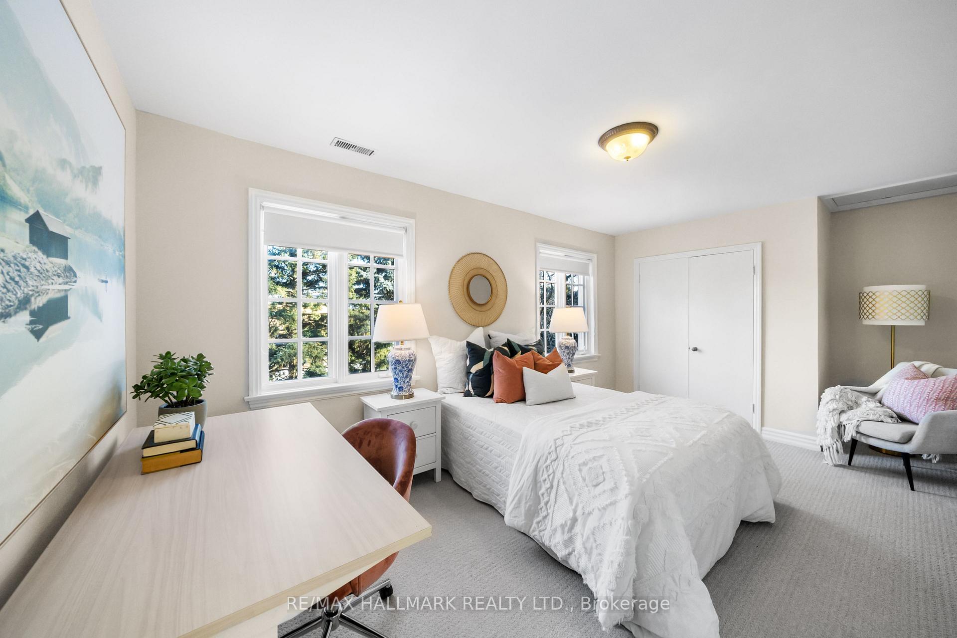 Photo 36 of 218 Yonge Boulevard, Toronto, Bedford Park-Nortown — HOMEH