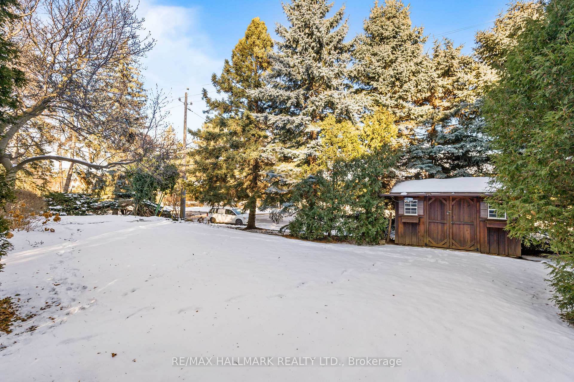 Photo 34 of 218 Yonge Boulevard, Toronto, Bedford Park-Nortown — HOMEH
