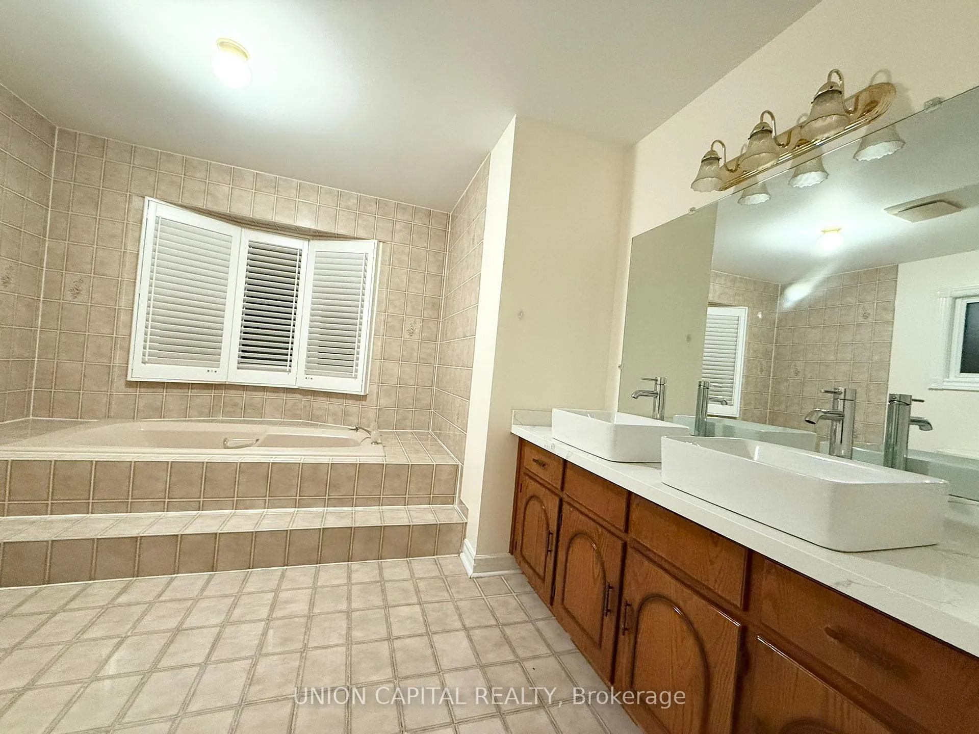 Photo 19 of 51 Kimbark Crescent, Markham, Milliken Mills East — HOMEH