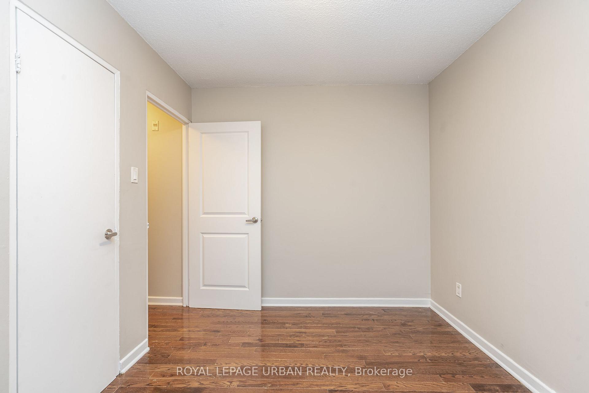 Photo 5 of Unit 303, 56 Maitland Street, Toronto, Church-Yonge Corridor — HOMEH