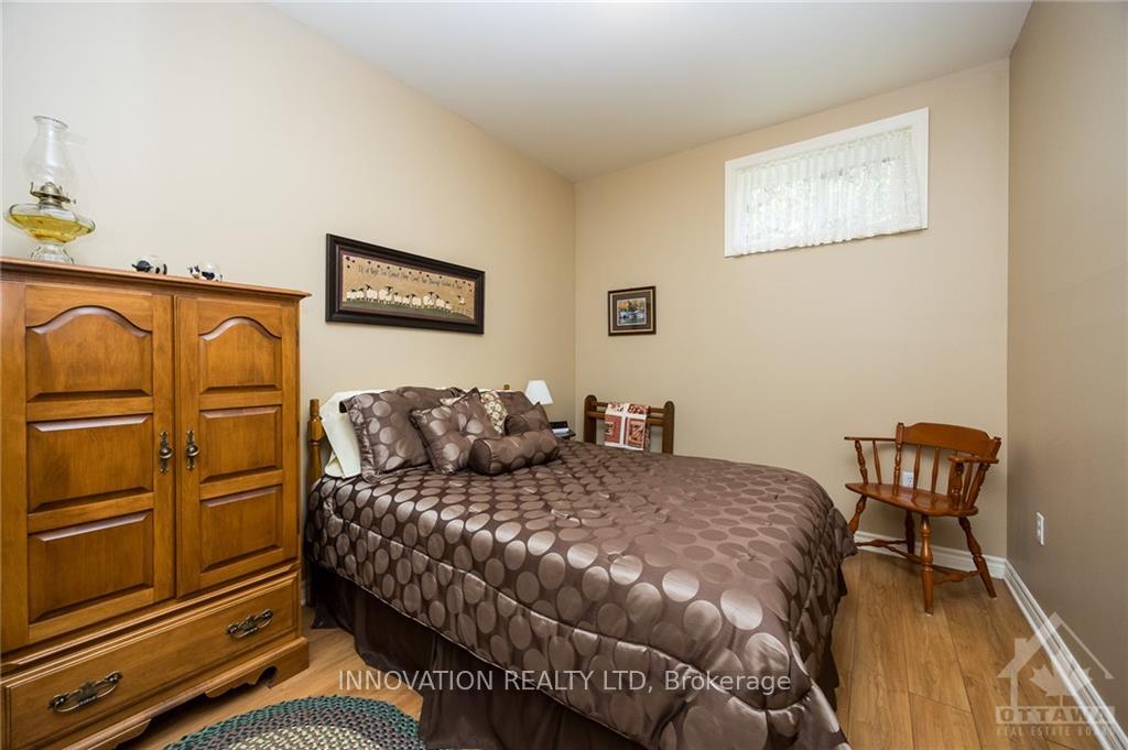Photo 15 of 3303 Drummond Conc 9A, Tay Valley, Bathurst/Burgess & Sherbrooke (Bathurst) Twp — HOMEH
