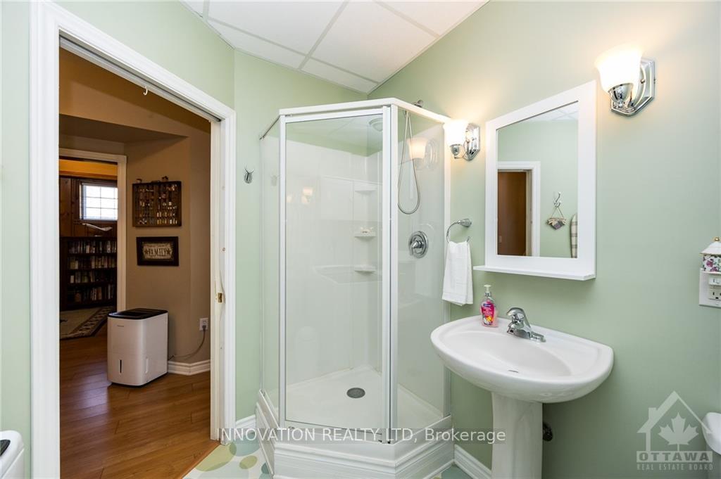 Photo 17 of 3303 Drummond Conc 9A, Tay Valley, Bathurst/Burgess & Sherbrooke (Bathurst) Twp — HOMEH