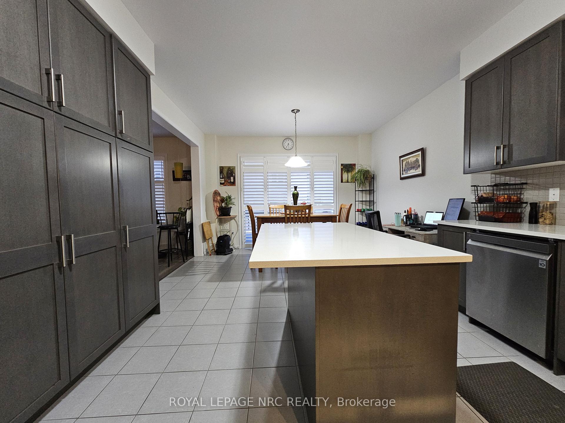 Photo 6 of 04 Vaughn Drive, Thorold, Hurricane/Merrittville — HOMEH