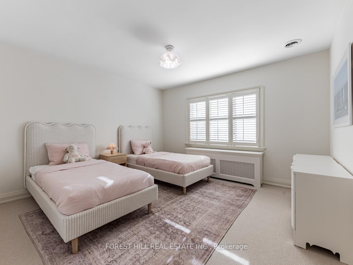 Photo 21 of 76 Ridge Hill Drive, Toronto, Forest Hill North — HOMEH