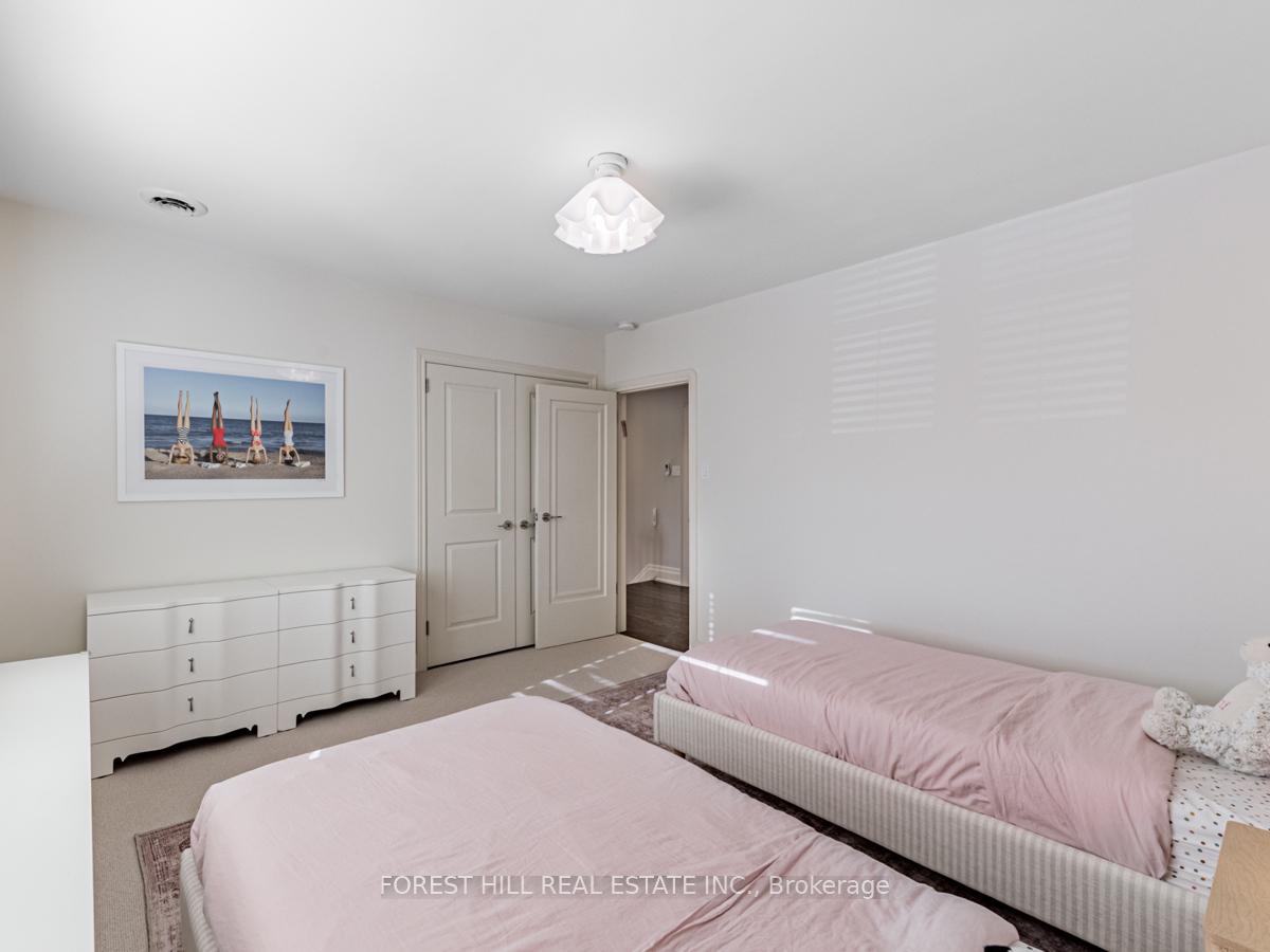 Photo 29 of 76 Ridge Hill Drive, Toronto, Forest Hill North — HOMEH