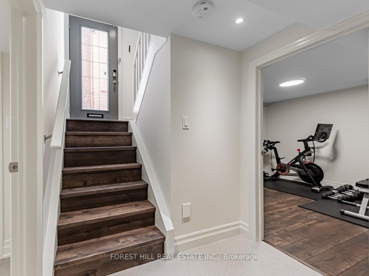Photo 27 of 76 Ridge Hill Drive, Toronto, Forest Hill North — HOMEH