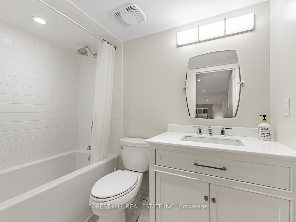 Photo 33 of 76 Ridge Hill Drive, Toronto, Forest Hill North — HOMEH