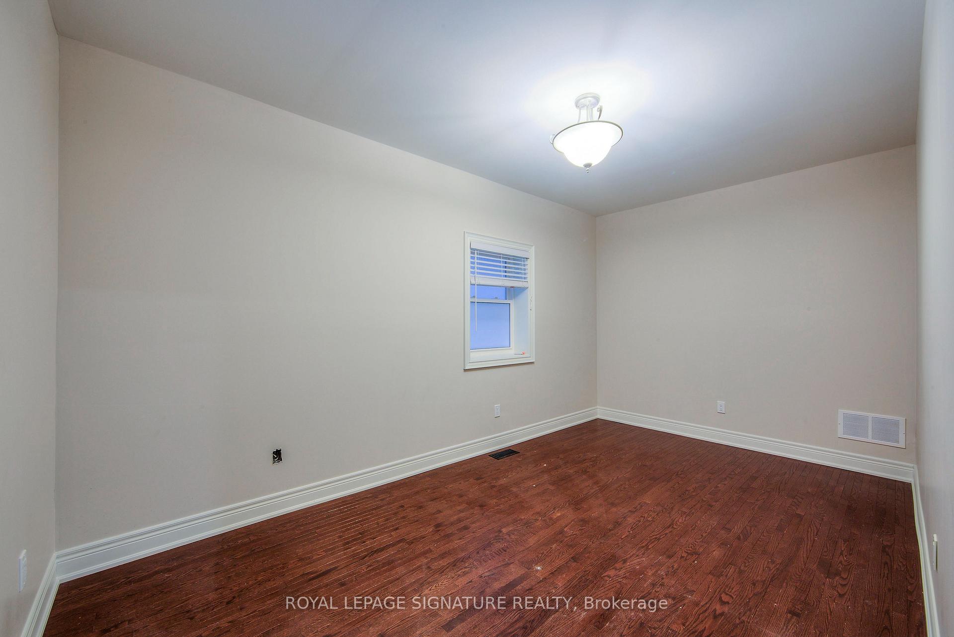 Photo 10 of Unit 1, 235 Beatrice Street, Toronto, Palmerston-Little Italy — HOMEH