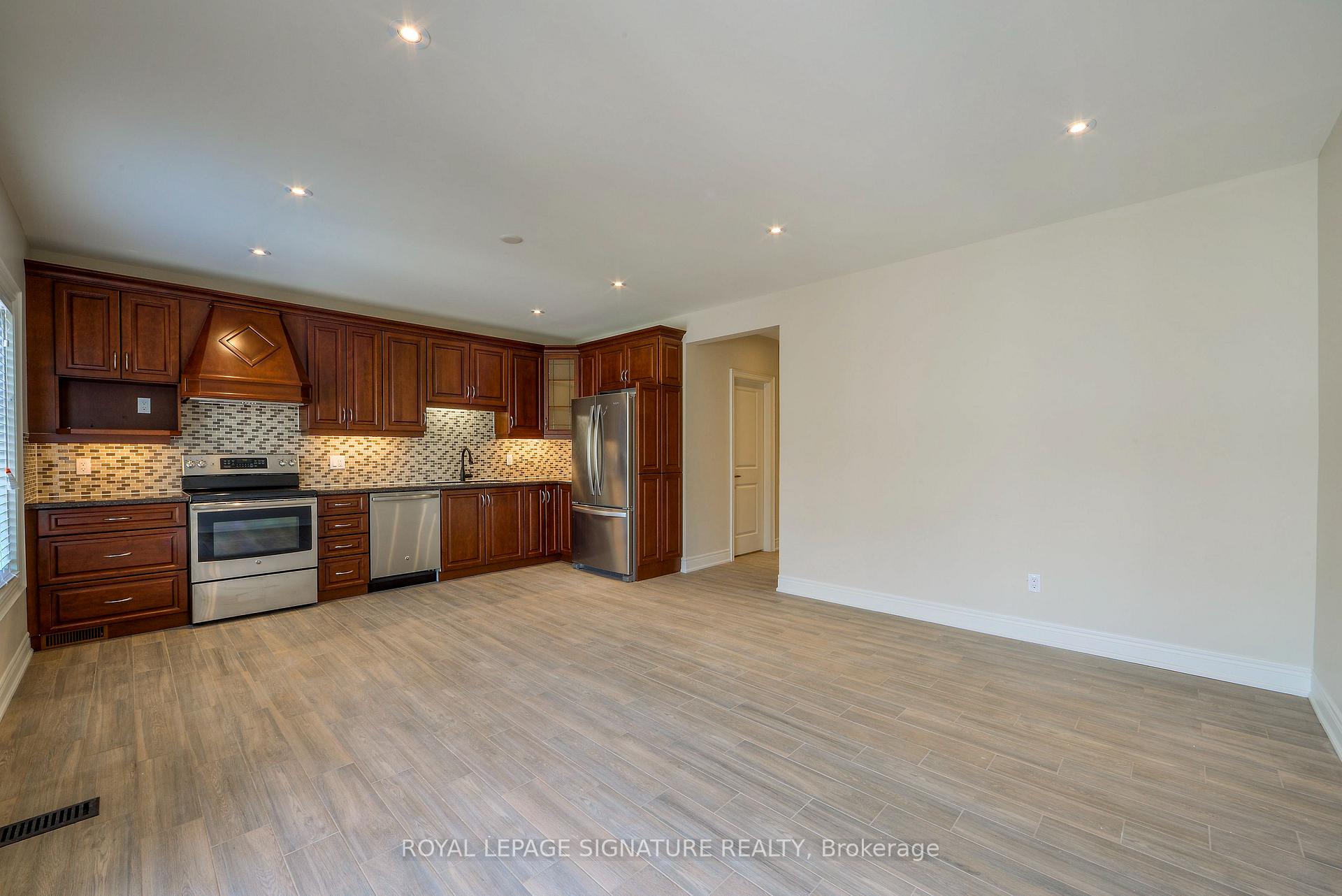 Photo 22 of Unit 1, 235 Beatrice Street, Toronto, Palmerston-Little Italy — HOMEH