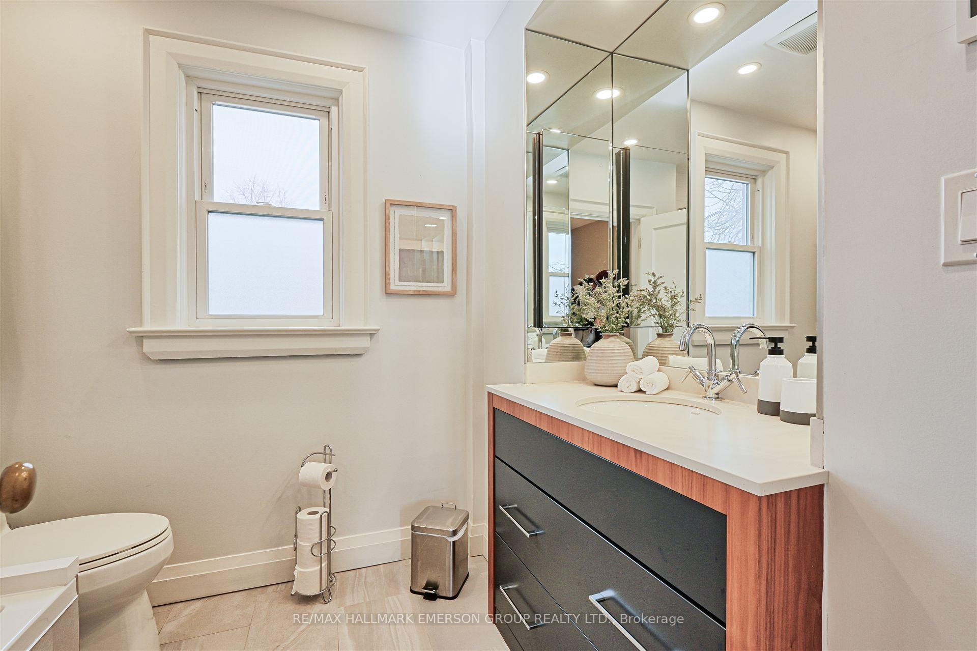 Photo 35 of 158 Roslin Avenue, Toronto, Lawrence Park North — HOMEH