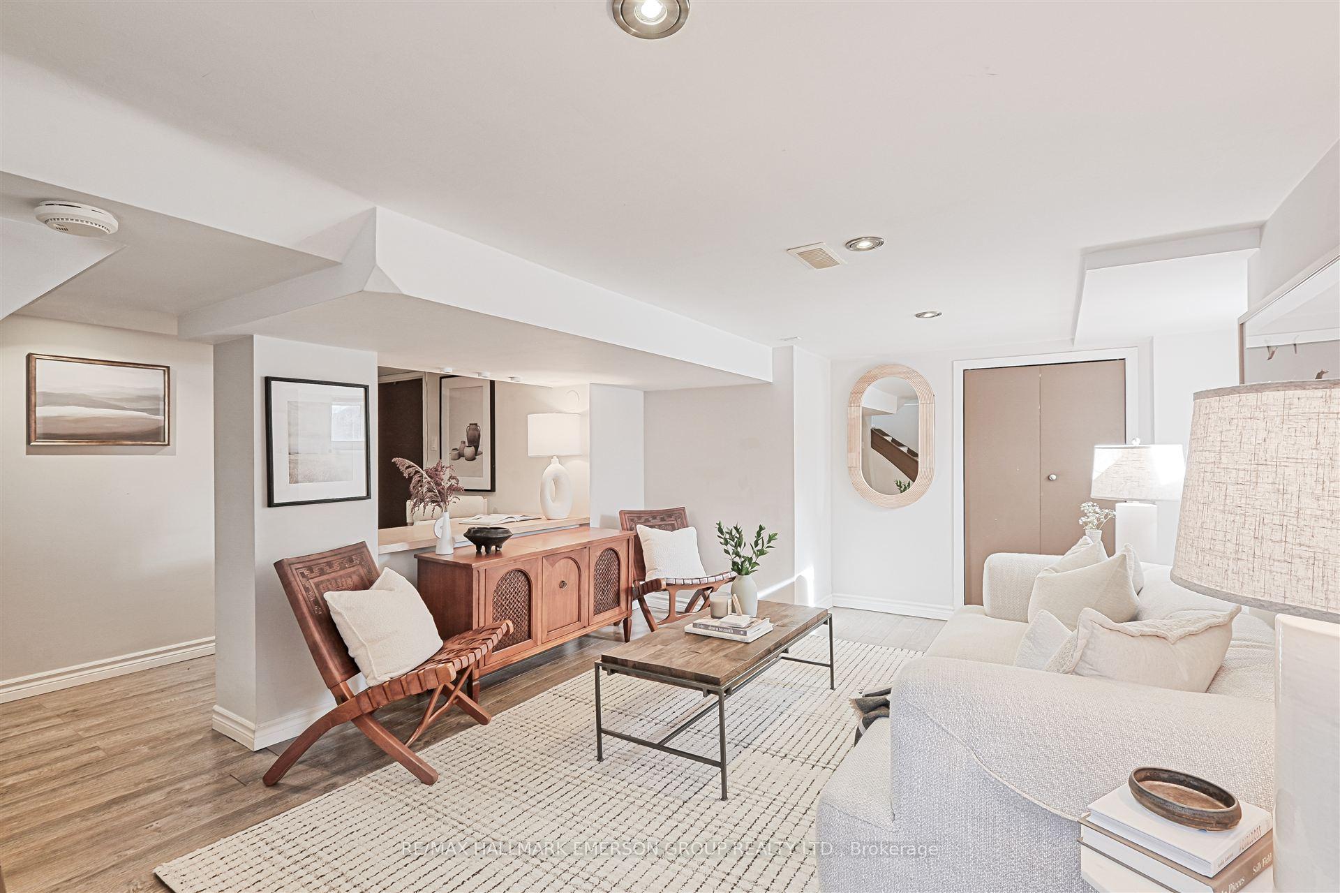 Photo 23 of 158 Roslin Avenue, Toronto, Lawrence Park North — HOMEH