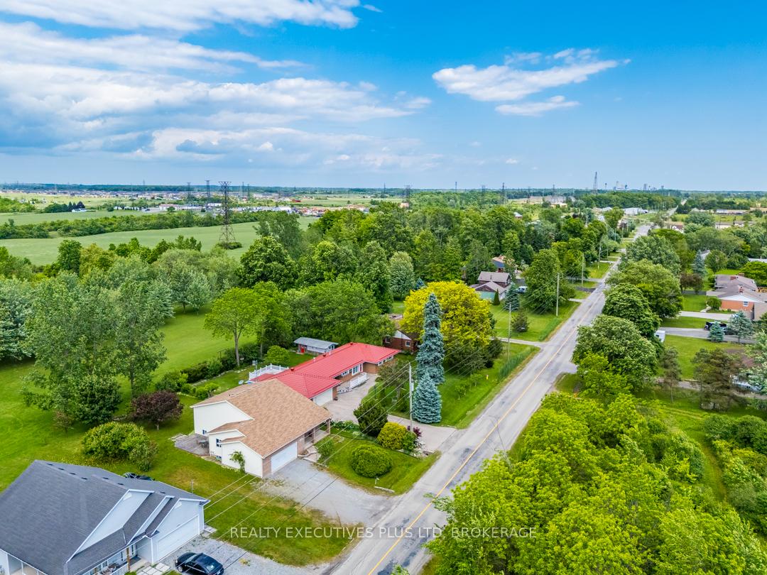 Photo 3 of 1496 Barron Road, Thorold, Port Robinson — HOMEH