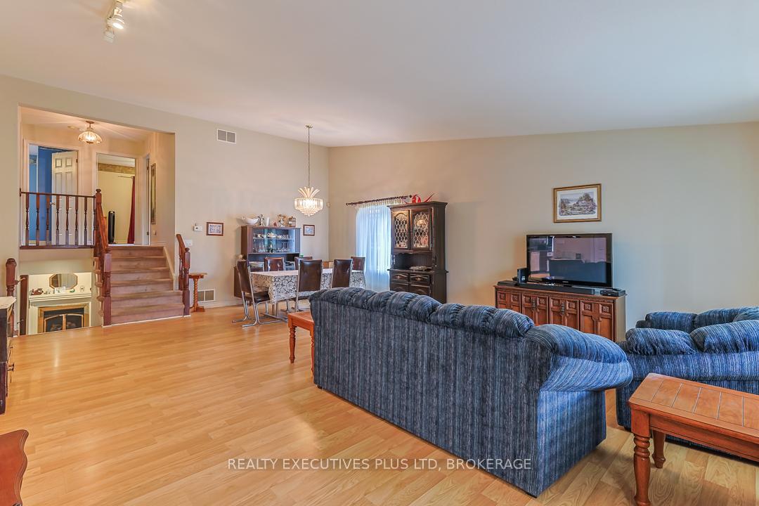 Photo 15 of 1496 Barron Road, Thorold, Port Robinson — HOMEH