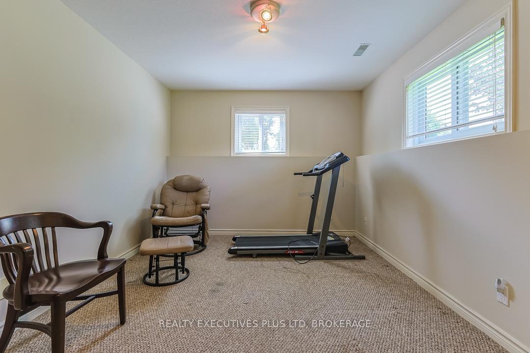 Photo 55 of 1496 Barron Road, Thorold, Port Robinson — HOMEH