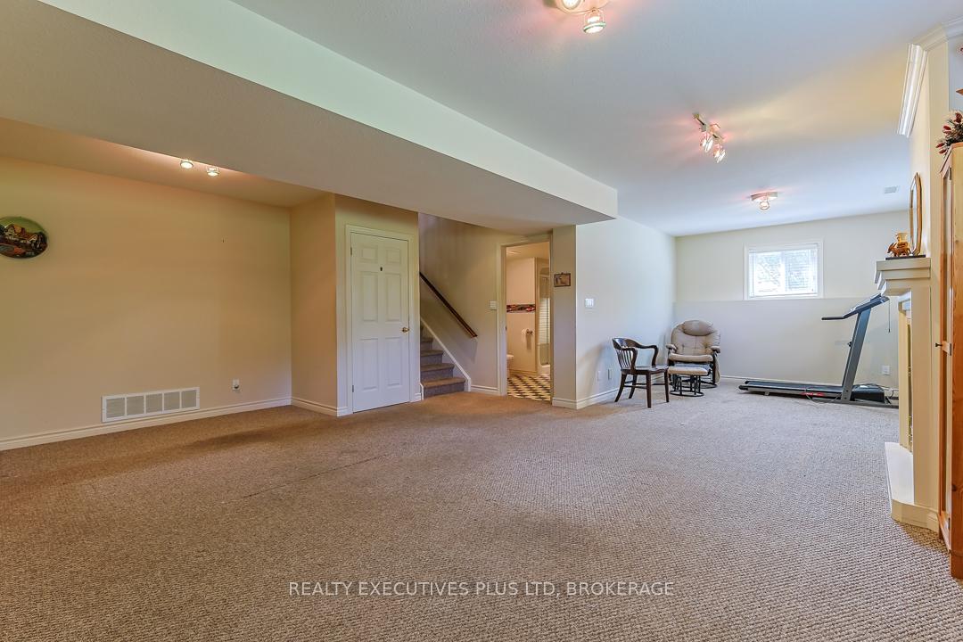 Photo 34 of 1496 Barron Road, Thorold, Port Robinson — HOMEH