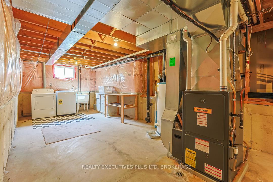 Photo 39 of 1496 Barron Road, Thorold, Port Robinson — HOMEH