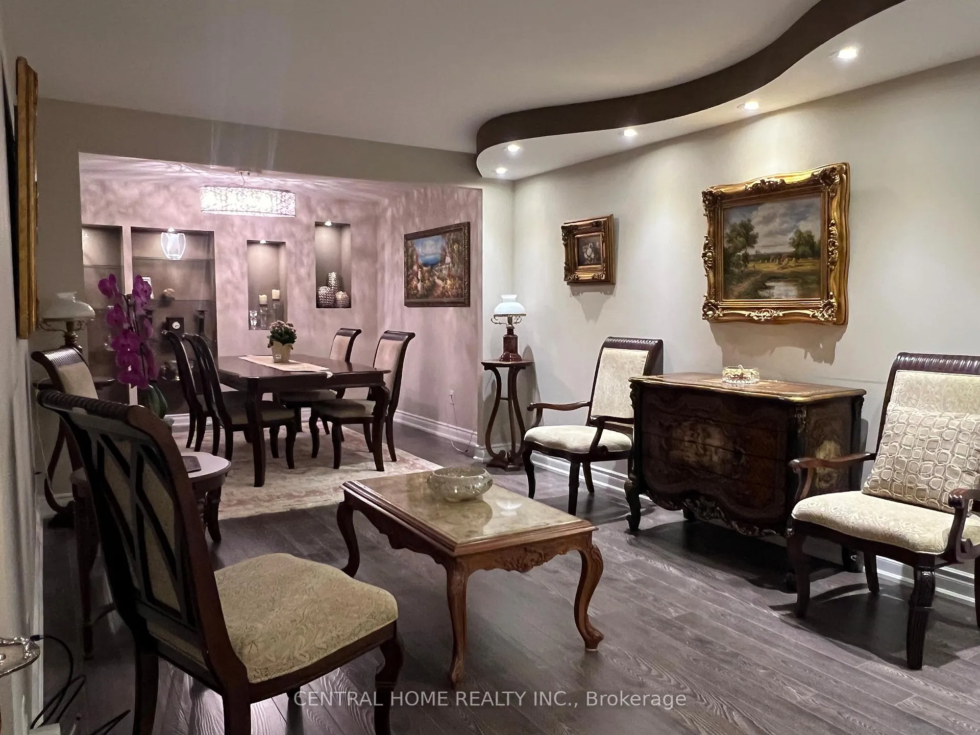 Photo 1 of Unit 1314, 7825 Bayview Avenue, Markham, Aileen-Willowbrook — HOMEH