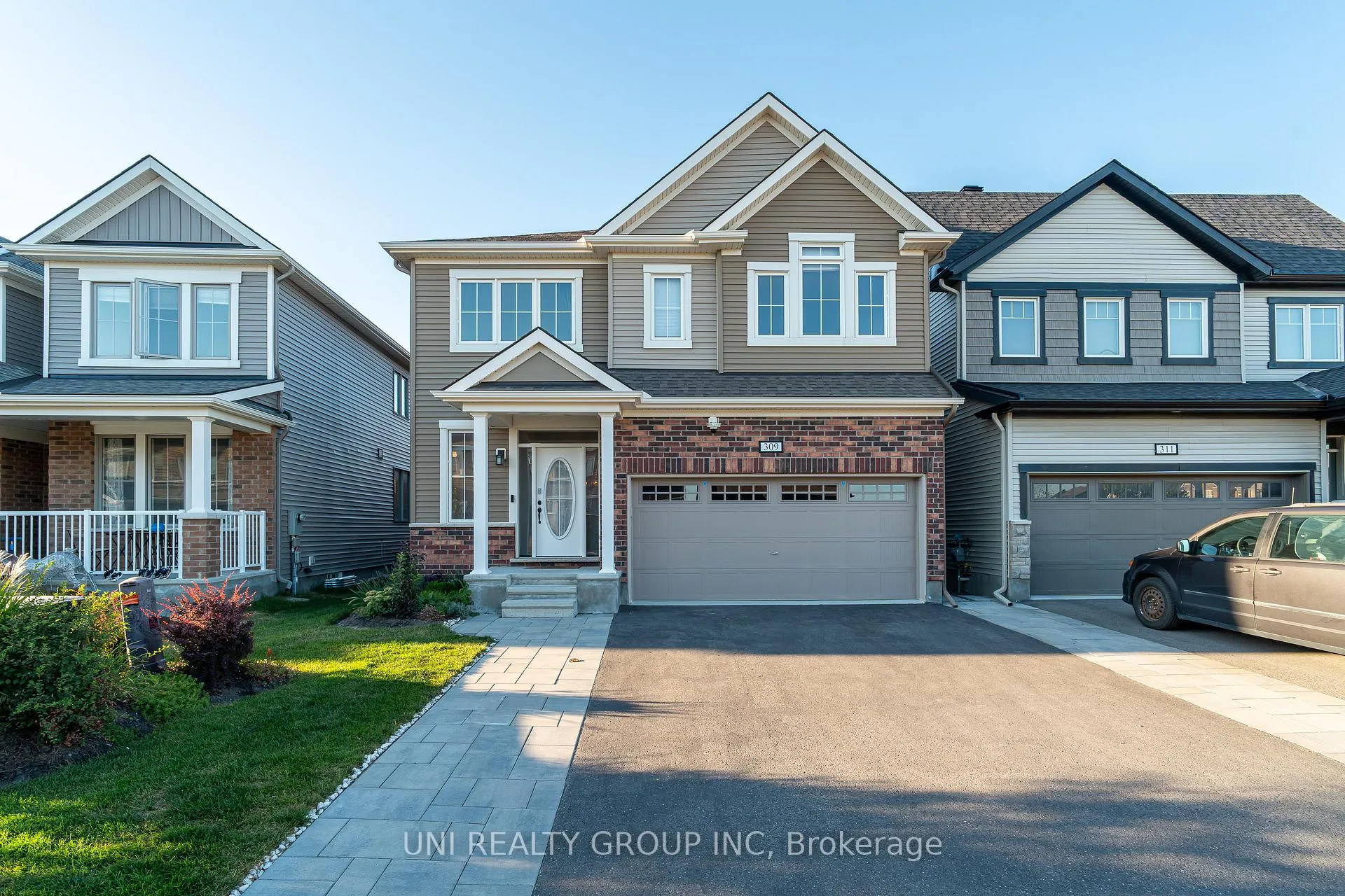 Front of 309 Proxima Terrace