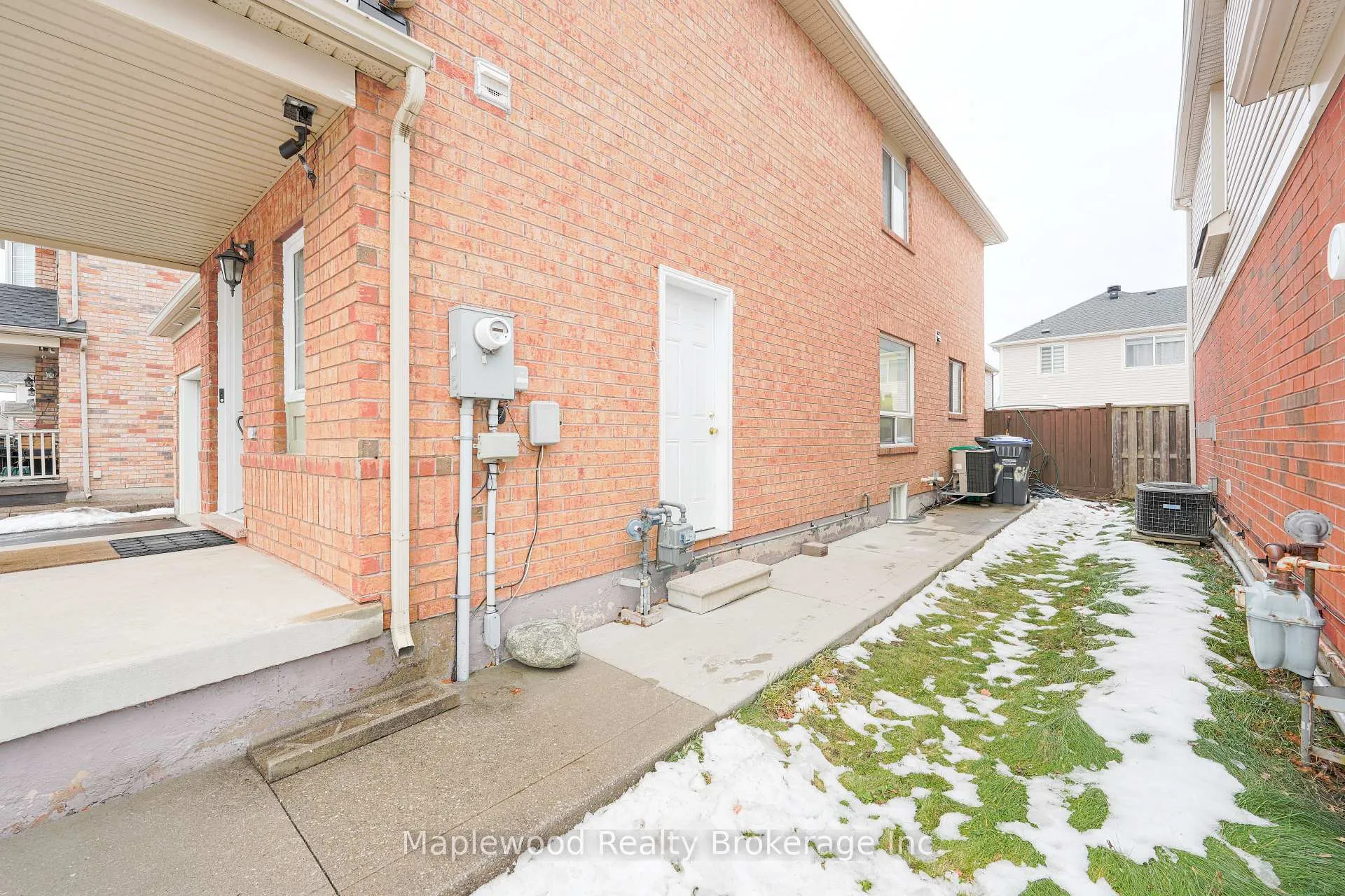 Photo 20 of 7 Chudleigh Avenue, Brampton, Credit Valley — HOMEH