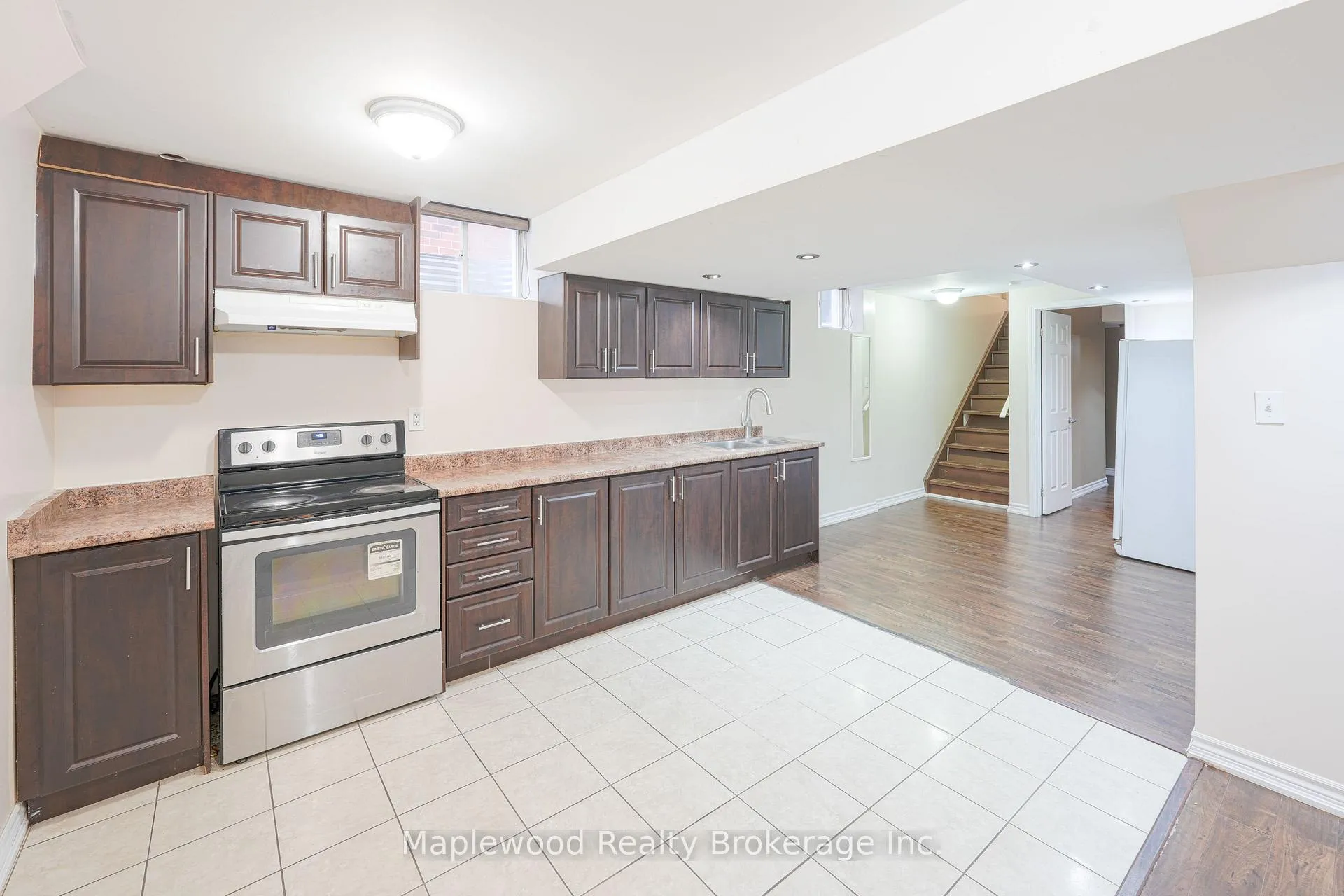 Photo 23 of 7 Chudleigh Avenue, Brampton, Credit Valley — HOMEH