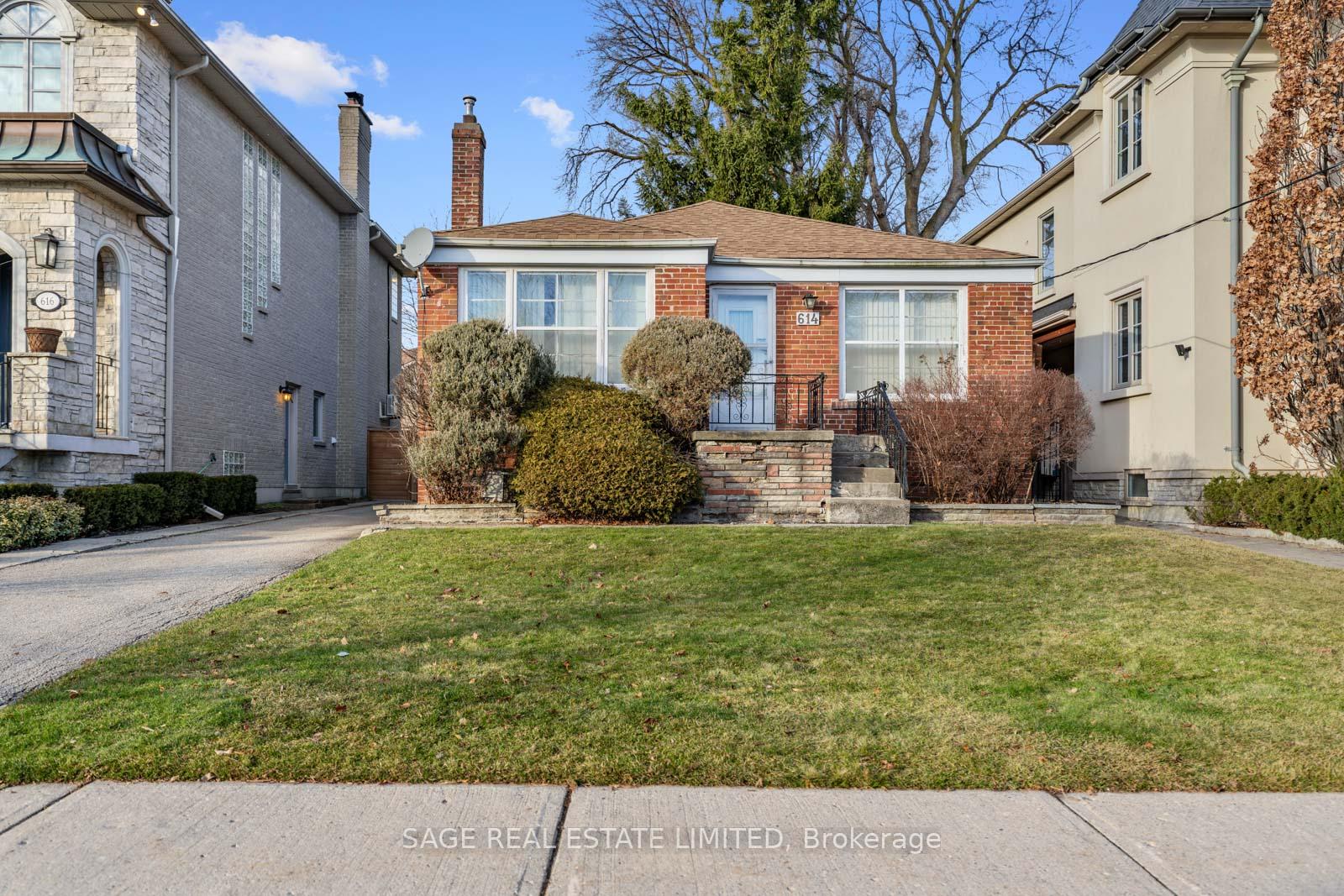 Photo 2 of 614 St Germain Avenue, Toronto, Bedford Park-Nortown — HOMEH