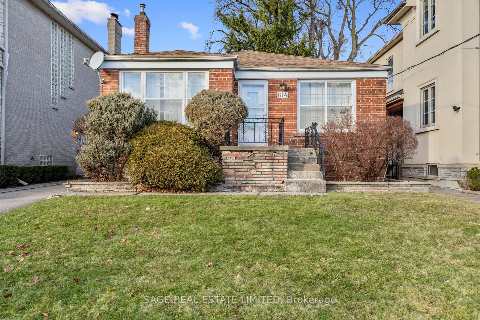Photo 33 of 614 St Germain Avenue, Toronto, Bedford Park-Nortown — HOMEH