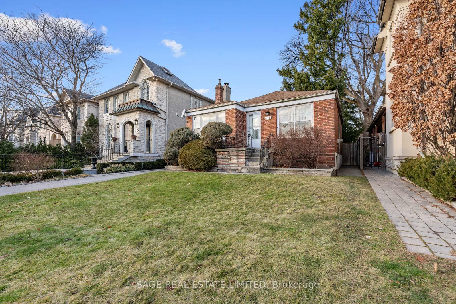 Photo 5 of 614 St Germain Avenue, Toronto, Bedford Park-Nortown — HOMEH