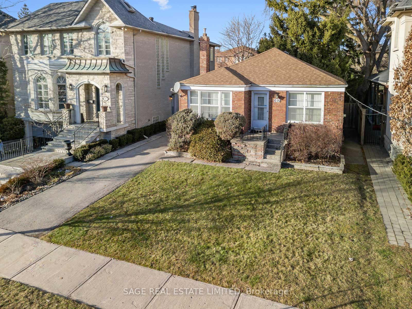Photo 12 of 614 St Germain Avenue, Toronto, Bedford Park-Nortown — HOMEH
