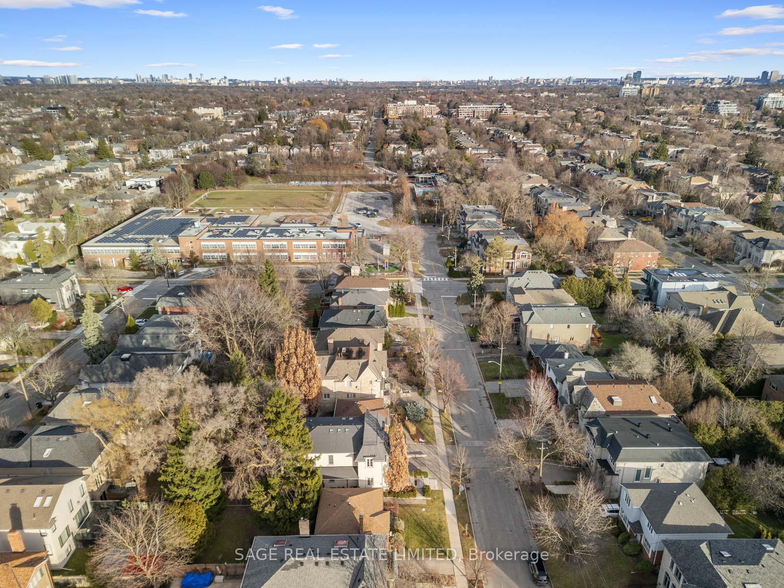 Photo 30 of 614 St Germain Avenue, Toronto, Bedford Park-Nortown — HOMEH