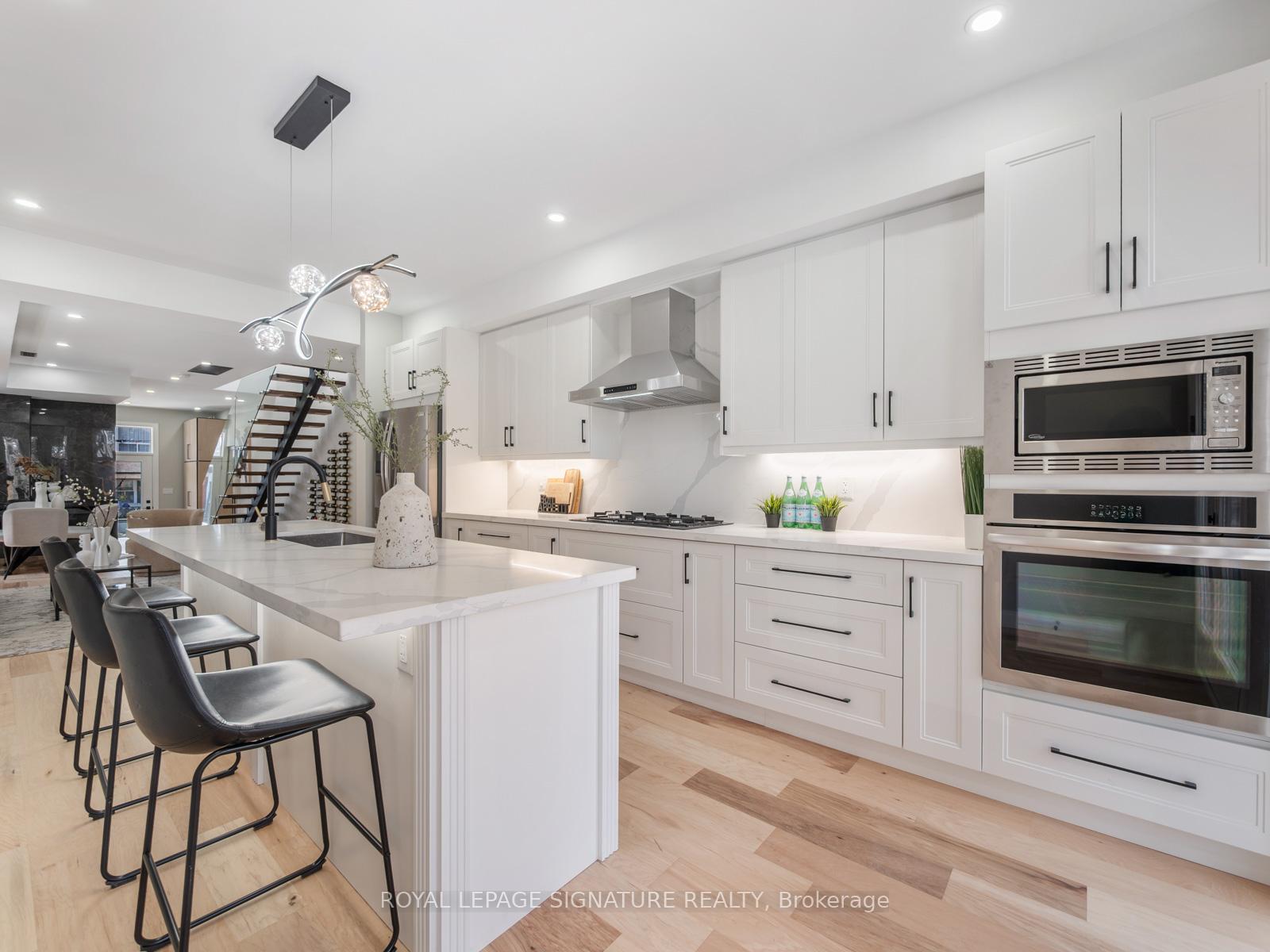 Photo 15 of 201 Gledhill Avenue, Toronto, Woodbine-Lumsden — HOMEH