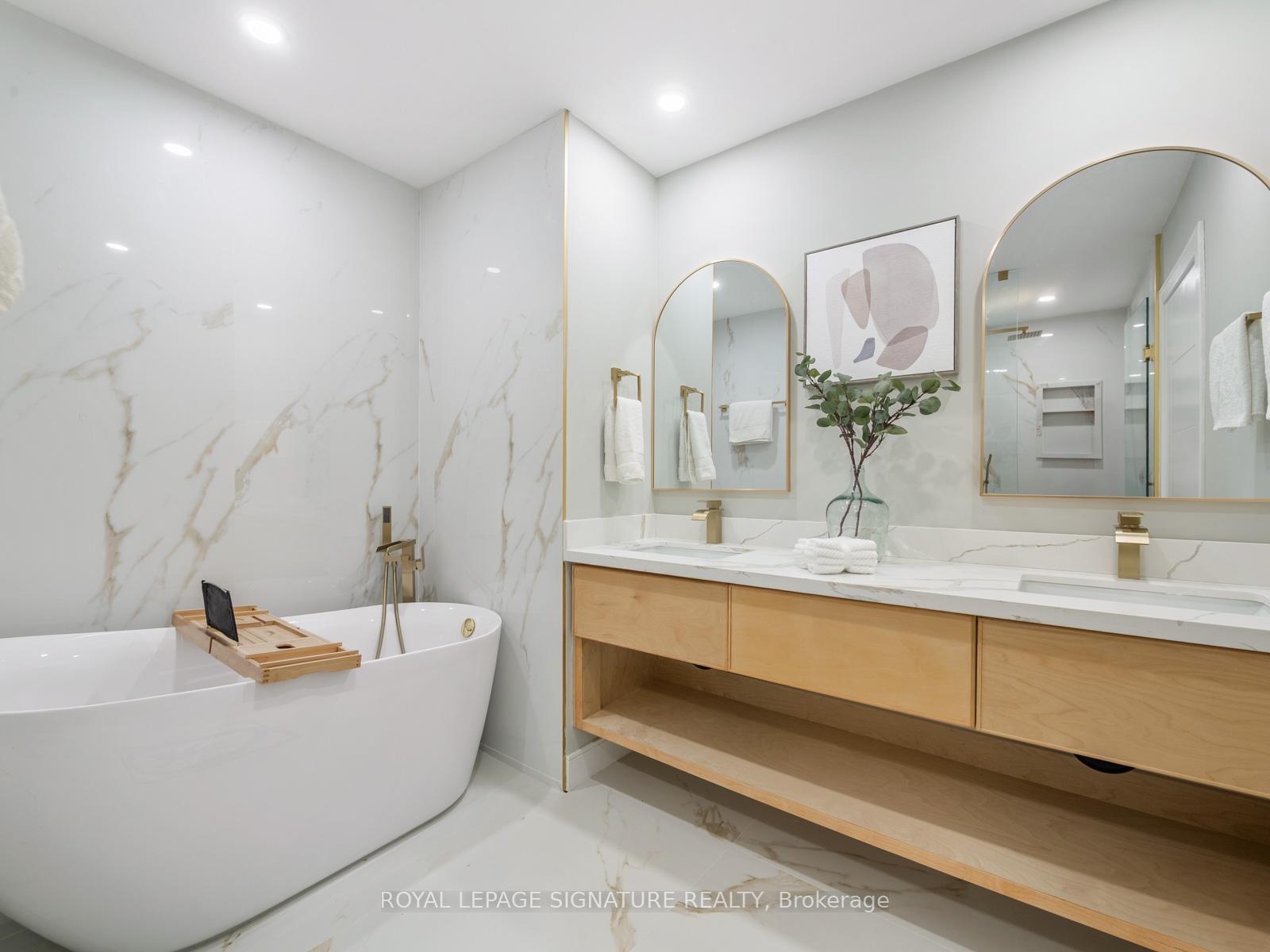 Photo 23 of 201 Gledhill Avenue, Toronto, Woodbine-Lumsden — HOMEH